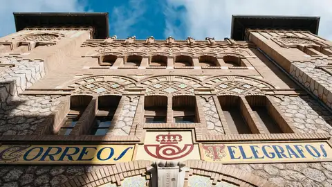 La Generalitat inicia la rehabilitación del antiguo edificio de Correos de Castellón para ubicar la dirección territorial de Industria La Generalitat inicia la rehabilitación del antiguo edificio de Correos de Castellón para ubicar la dirección territorial de Industria
