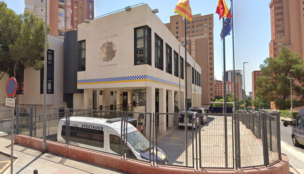Las policías locales de la comarca comenzarán a adaptarse al nuevo modelo de acreditación profesional impulsado por la Generalitat Valenciana Las policías locales de la comarca comenzarán a adaptarse al nuevo modelo de acreditación profesional impulsado por la Generalitat Valenciana