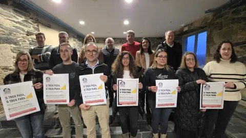 Os socialistas de Ourense apoian a Plataforme Dereito ao Tren Os socialistas de Ourense apoian a Plataforme Dereito ao Tren