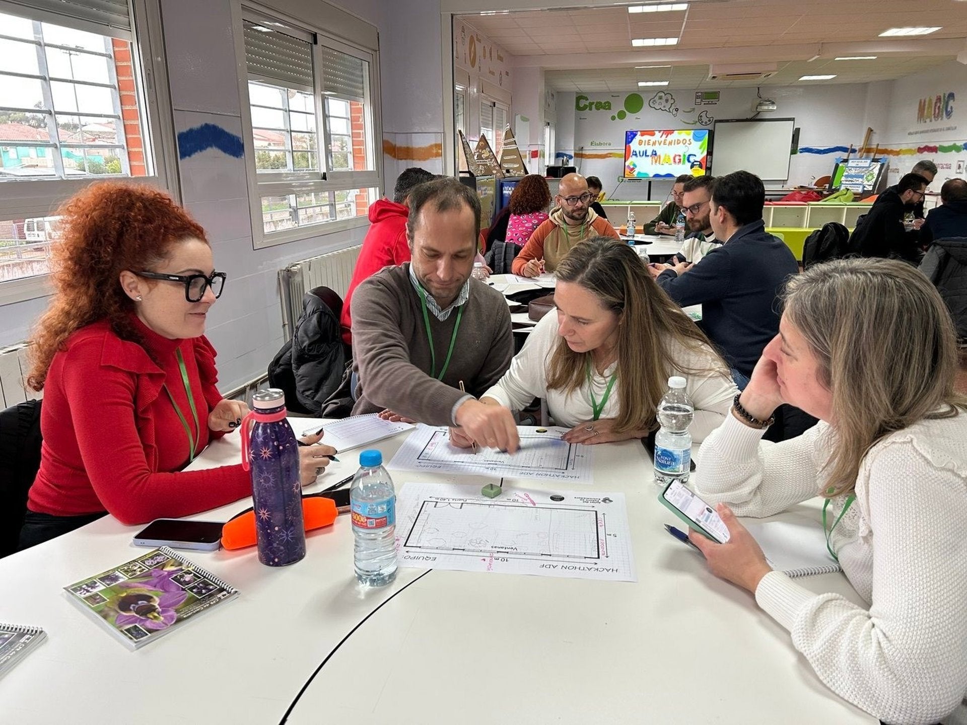 Tres docentes extremeños reciben el sello 'Buena práctica en competencia digital de Extremadura' Tres docentes extremeños reciben el sello 'Buena práctica en competencia digital de Extremadura'