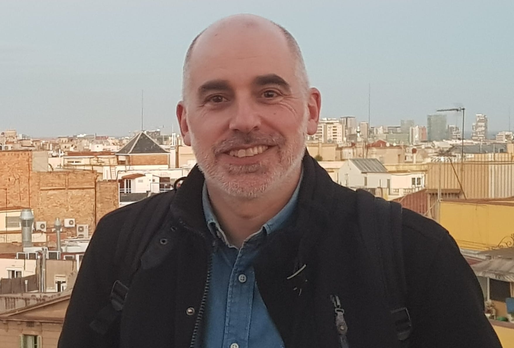 Jordi Llaonart explica en Córdoba su "Viaje al corazón del Islam" Jordi Llaonart explica en Córdoba su "Viaje al corazón del Islam"