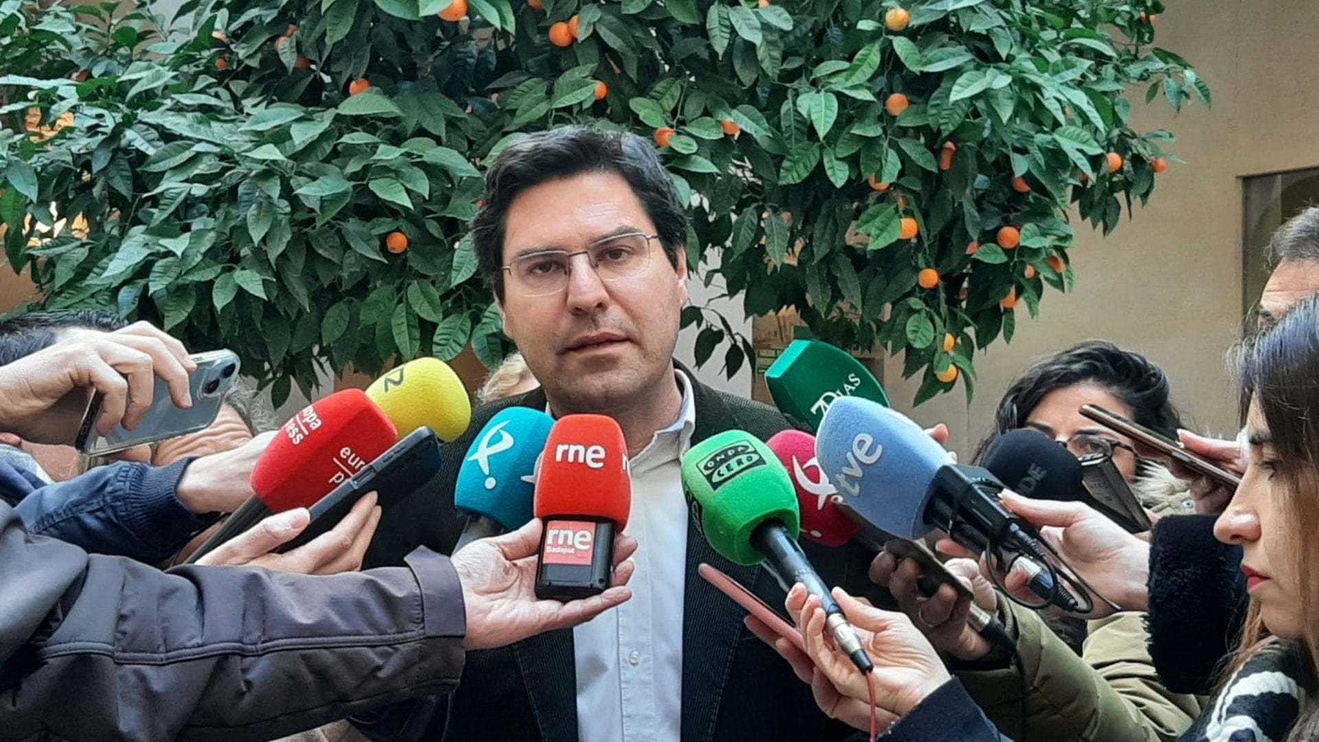 El alcalde de Villanueva del Fresno, Ramón Díaz Farias, anuncia su intención de optar a liderar el PSOE extremeño El alcalde de Villanueva del Fresno, Ramón Díaz Farias, anuncia su intención de optar a liderar el PSOE extremeño