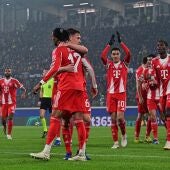 El Bayern arrasa y el Liverpool pincha en Turquía