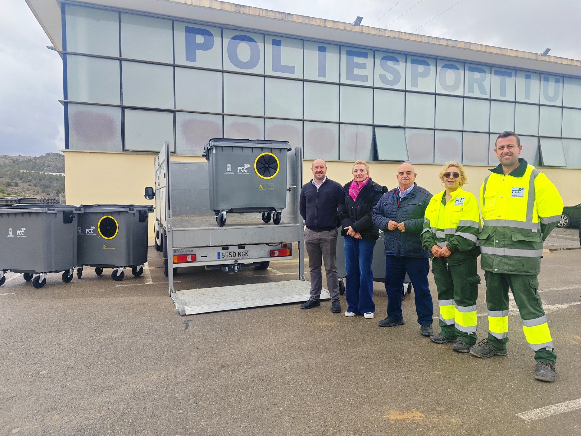 Callosa d’en Sarrià refuerza la recogida de residuos con 230 contenedores nuevos Callosa d’en Sarrià refuerza la recogida de residuos con 230 contenedores nuevos