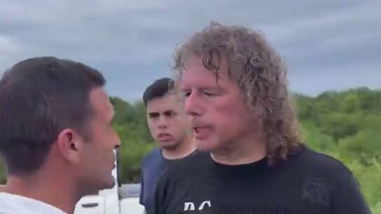 El v&iacute;deo de la terrible agresi&oacute;n a un diputado de Milei: "Esperamos que la Justicia act&uacute;e"