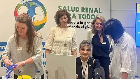 Profesionales sanitarios y pacientes advierten del impacto de la enfermedad renal crónica en Extremadura Profesionales sanitarios y pacientes advierten del impacto de la enfermedad renal crónica en Extremadura