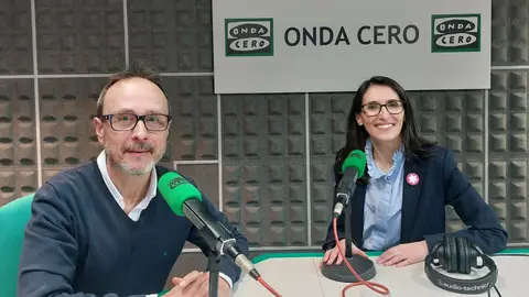 Rosa Crujeiras, será la primera rectora de la historia de la USC en Onda Cero: "Estoy muy feliz, muy orgullosa y con mucha responsabilidad, es un momento histórico" Rosa Crujeiras, será la primera rectora de la historia de la USC en Onda Cero: "Estoy muy feliz, muy orgullosa y con mucha responsabilidad, es un momento histórico"