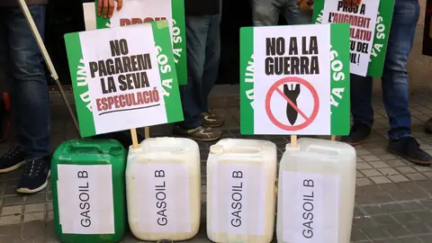 Els pagesos catalans denuncien especulació en el preu dels combustibles i reclamen mesures urgents Els pagesos catalans denuncien especulació en el preu dels combustibles i reclamen mesures urgents