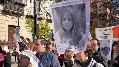Imagen de archivo de una manifestación para exigir la repetición del juicio por el caso Marta del Castillo. Imagen de archivo de una manifestación para exigir la repetición del juicio por el caso Marta del Castillo.
