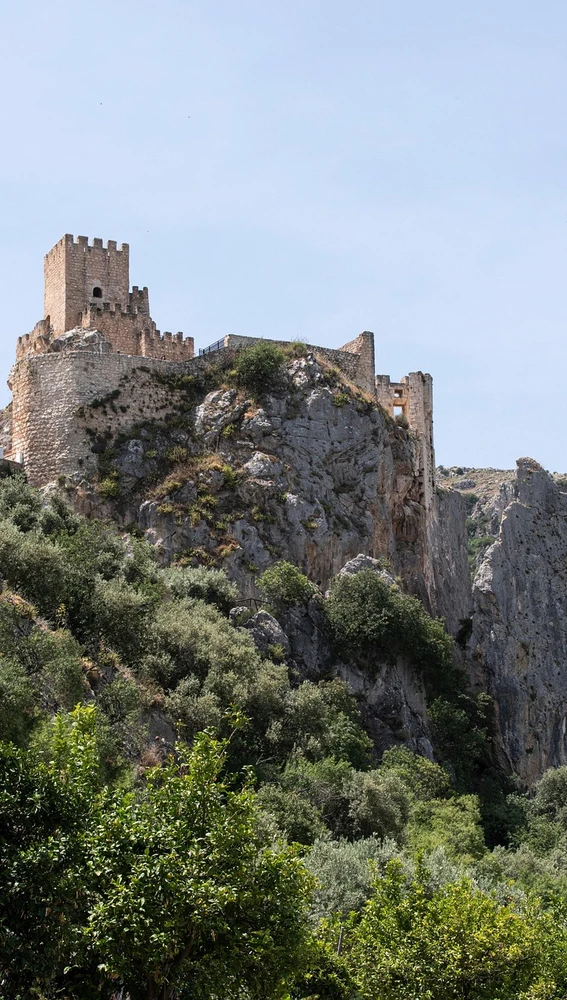 Castillo de Zuheros Castillo de Zuheros