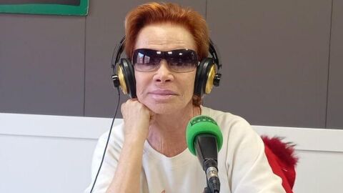 Paloma San Basilio en los estudios de Onda Cero 
