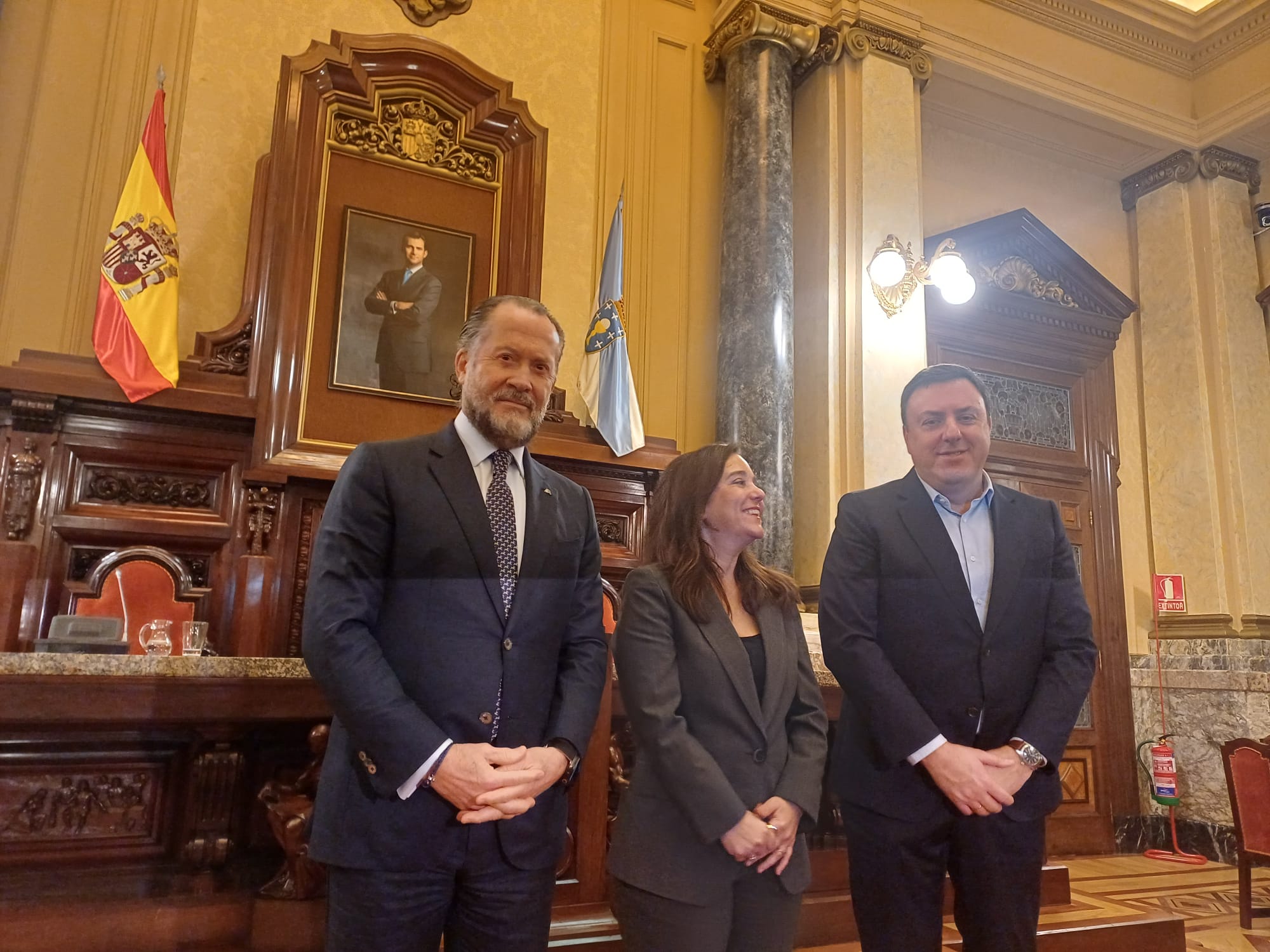 A Coruña renuncia al Mundial 2030 y anuncia la reforma de Riazor, sin cifras ni reparto de inversión entre Concello, Dépor y Diputación A Coruña renuncia al Mundial 2030 y anuncia la reforma de Riazor, sin cifras ni reparto de inversión entre Concello, Dépor y Diputación