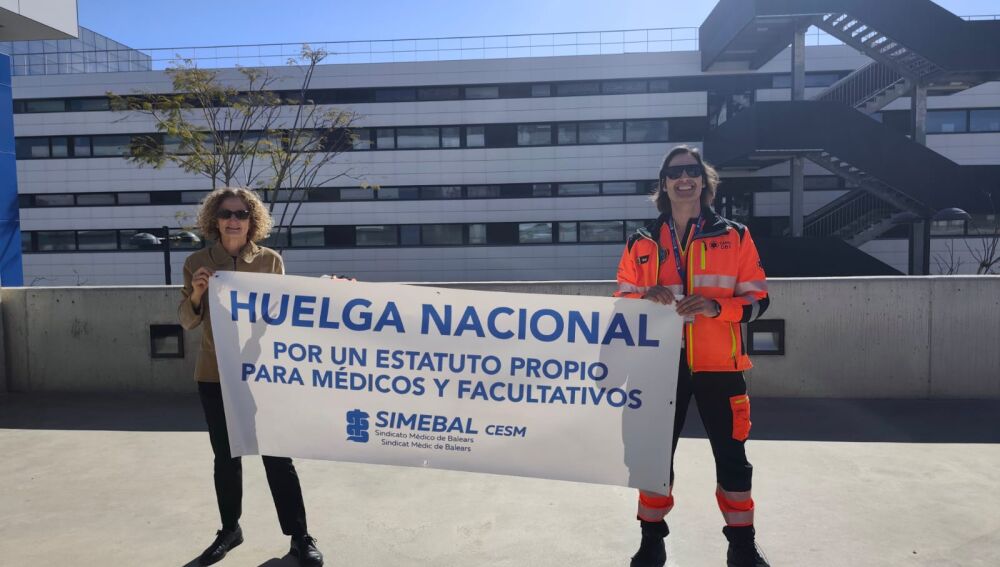 La concentración se ha llevado a cabo en el Hospital Can Misses