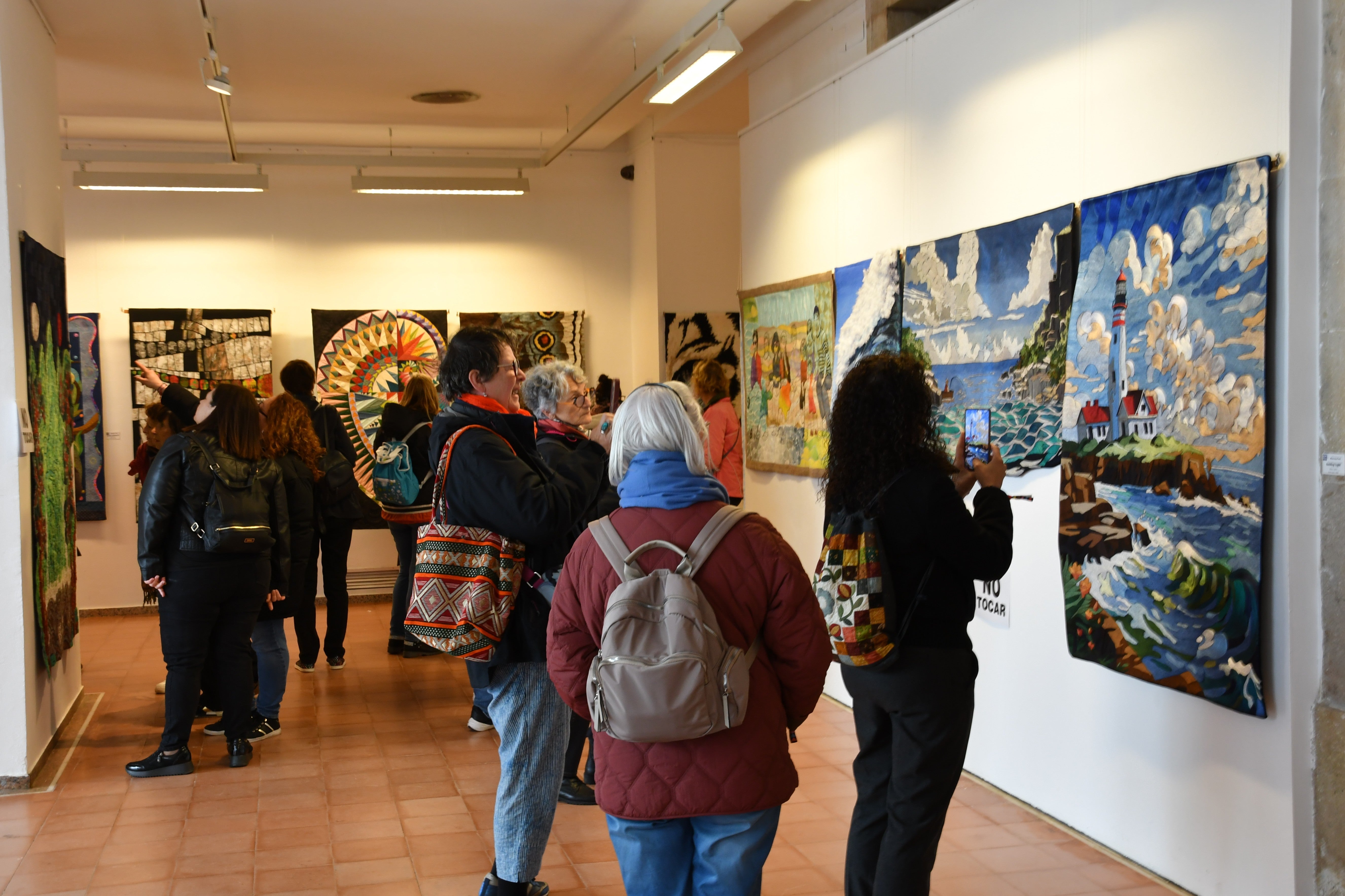 El Festival Internacional de Patchwork celebra a Sitges la 21ª edició amb més de 100 expositors a la fira comercial i mostres internacionals El Festival Internacional de Patchwork celebra a Sitges la 21ª edició amb més de 100 expositors a la fira comercial i mostres internacionals