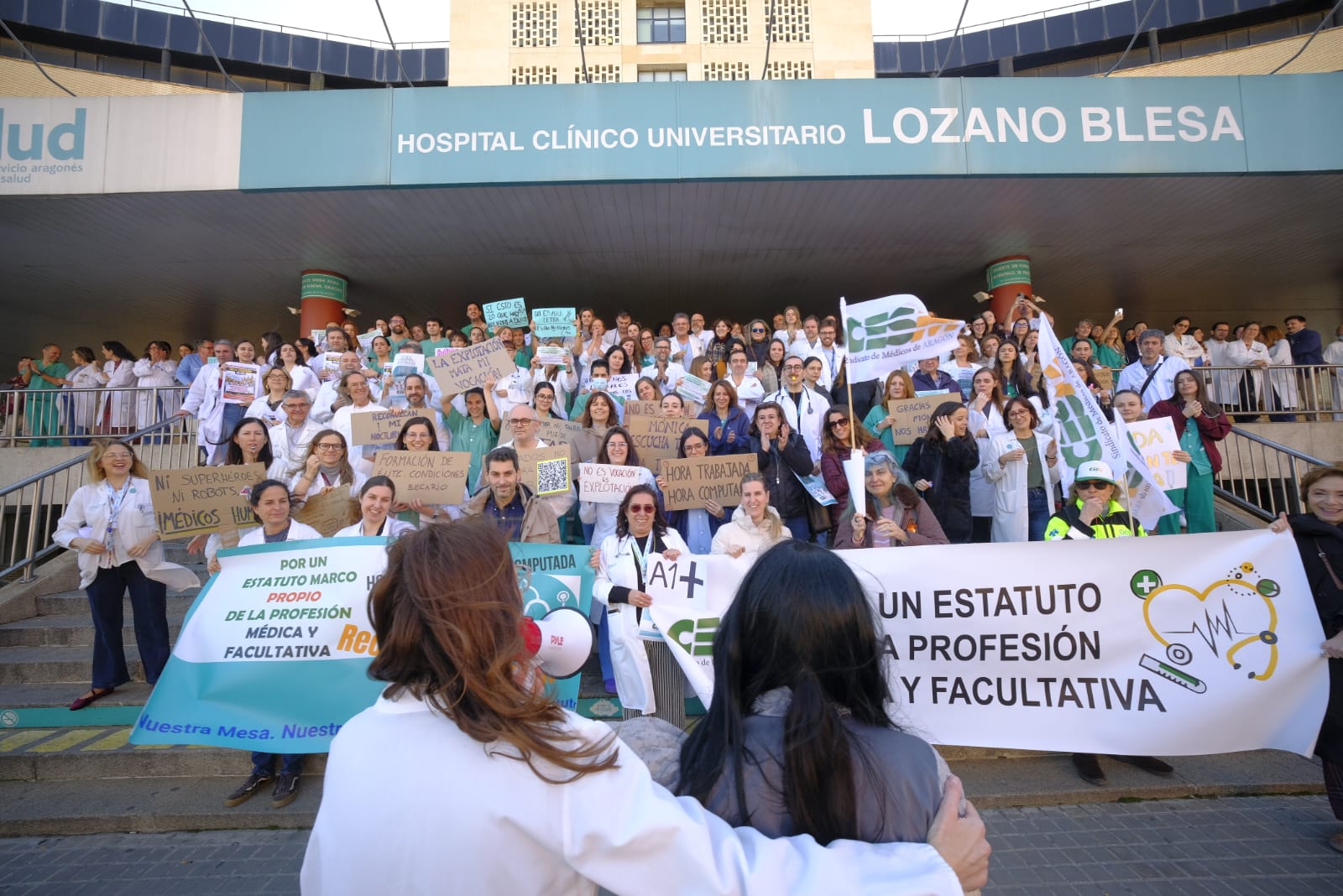 Los médicos retoman sus movilizaciones para exigir mejoras laborales Los médicos retoman sus movilizaciones para exigir mejoras laborales