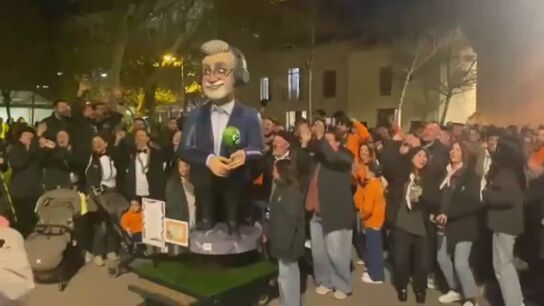 Ninot de Carlos Alsina en Valencia