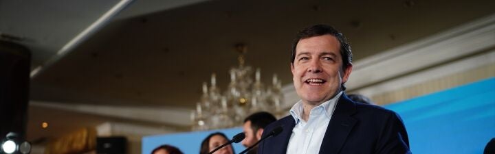 ¿Cree que los resultados en Castilla y León fortalecen al PP en su negociación con Vox para formar gobierno en Aragón y Extremadura?