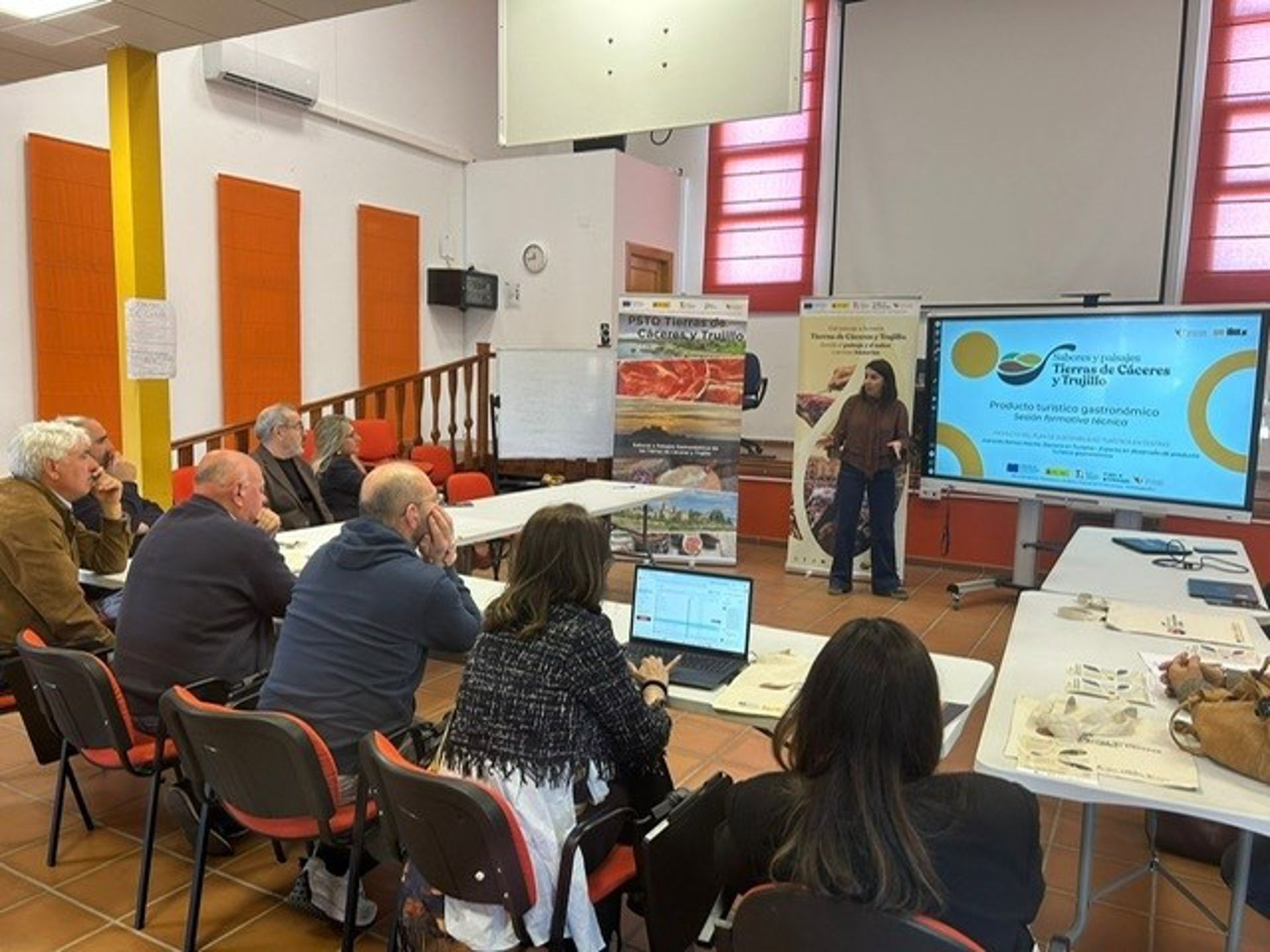 La Diputación de Cáceres presenta dos nuevos proyectos turísticos para aunar nauraleza y gastronomía La Diputación de Cáceres presenta dos nuevos proyectos turísticos para aunar nauraleza y gastronomía