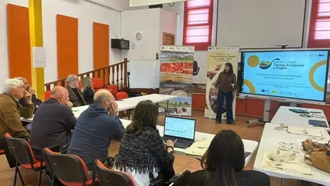 La Diputación de Cáceres presenta dos nuevos proyectos turísticos para aunar nauraleza y gastronomía La Diputación de Cáceres presenta dos nuevos proyectos turísticos para aunar nauraleza y gastronomía