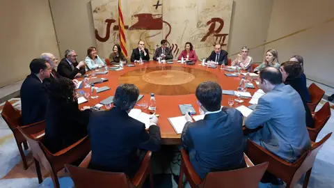 El Govern aprova un suplement de crèdit de 5.988 milions d'euros per afrontar despeses urgents El Govern aprova un suplement de crèdit de 5.988 milions d'euros per afrontar despeses urgents