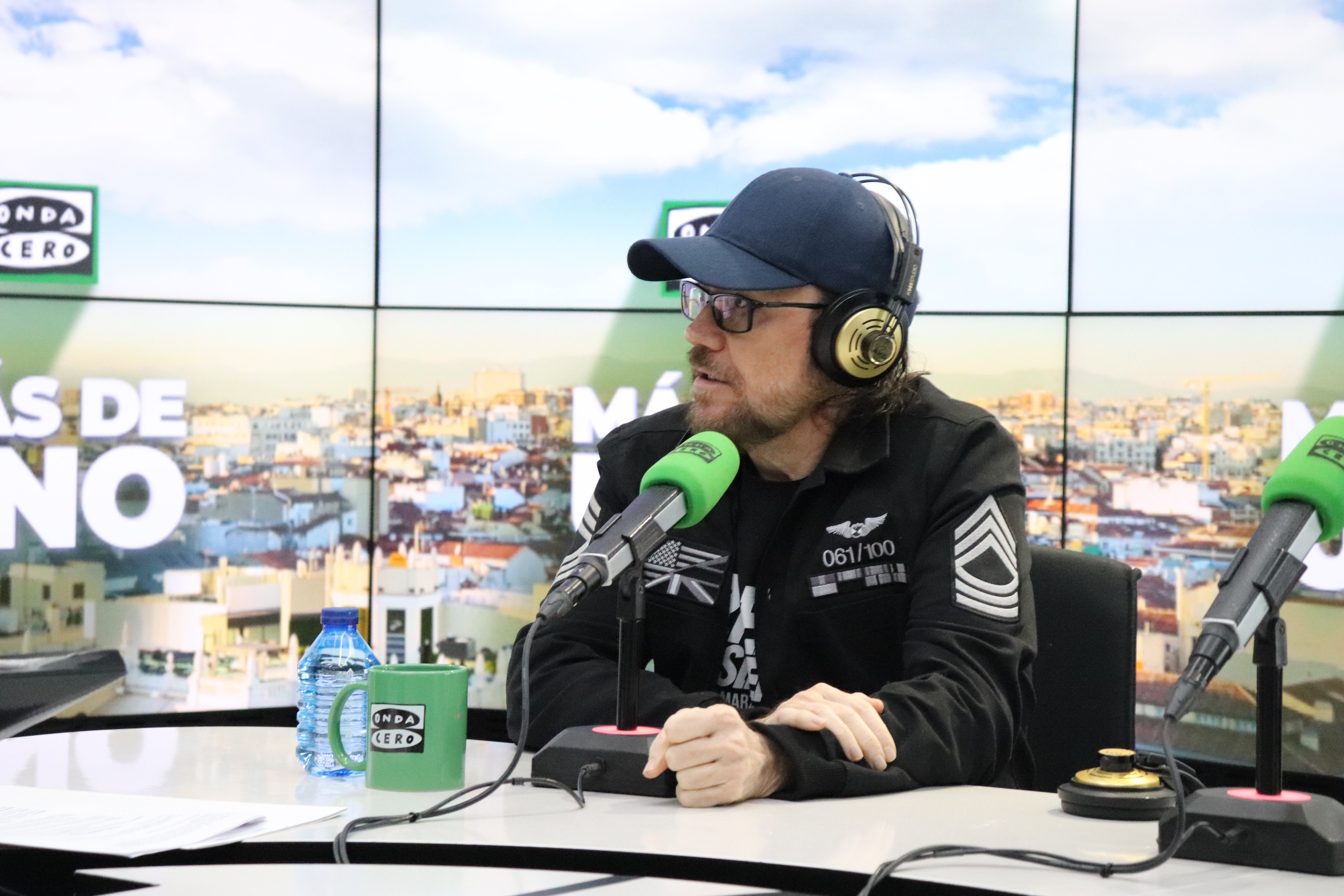 Santiago Segura defiende su compromiso de mantener en secreto los cameos en 'Torrente': "¿Por qué no hacer ese regalo a los fans?" Santiago Segura defiende su compromiso de mantener en secreto los cameos en 'Torrente': "¿Por qué no hacer ese regalo a los fans?"