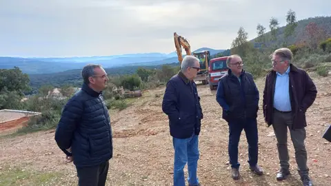 La Junta invierte más de medio millón de euros en las obras de abastecimiento de Campillo de Deleitosa La Junta invierte más de medio millón de euros en las obras de abastecimiento de Campillo de Deleitosa