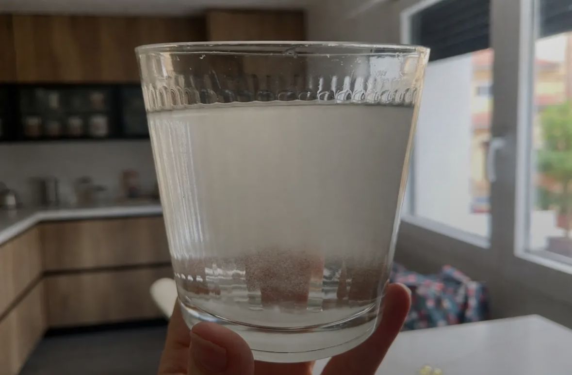 Más de 12.000 vecinos de Vegas del Genil denuncian tres semanas con “un chorrillo” de agua y acusan a Aguasvira de no dar soluciones Más de 12.000 vecinos de Vegas del Genil denuncian tres semanas con “un chorrillo” de agua y acusan a Aguasvira de no dar soluciones