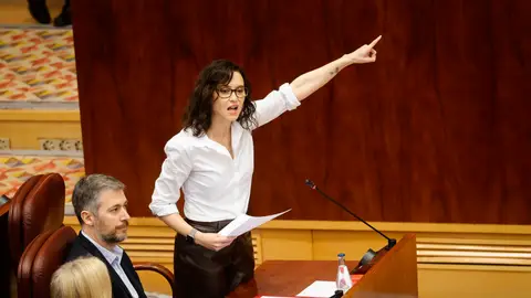 Ayuso ironiza con el viaje de Yolanda Díaz a Hollywood y asegura que a la "izquierda extrema" le ha comido la tostada Pedro Sánchez Ayuso ironiza con el viaje de Yolanda Díaz a Hollywood y asegura que a la "izquierda extrema" le ha comido la tostada Pedro Sánchez