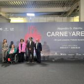Iñárritu presenta en Bilbao la gira internacional de Carne y Arena, una instalación inmersiva para "sentir" la migración