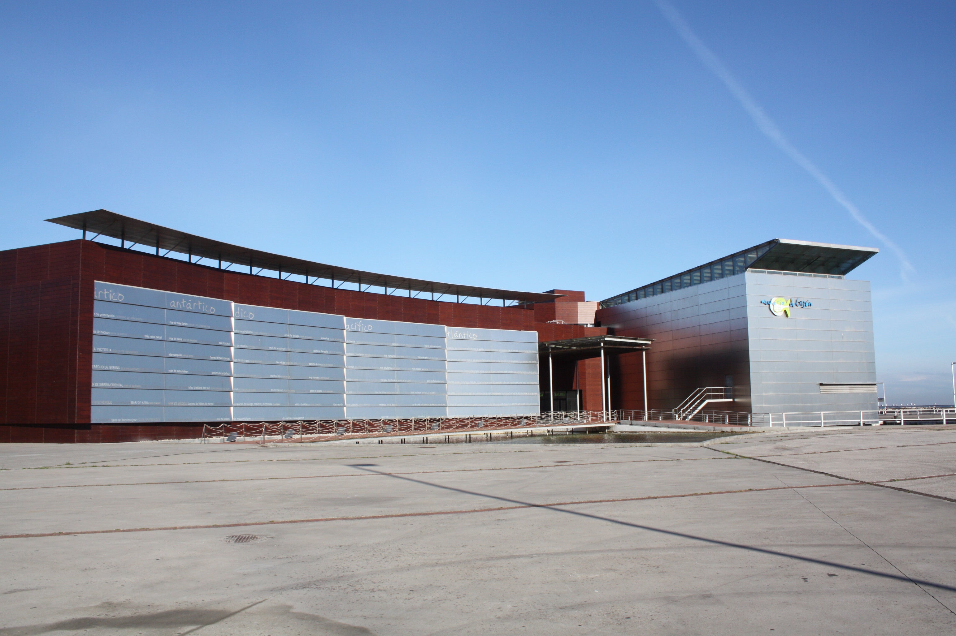 Investigar, conservar y educar Investigar, conservar y educar