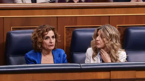 María Jesús Montero y Yolanda Díaz en el Congreso de los Diputados María Jesús Montero y Yolanda Díaz en el Congreso de los Diputados