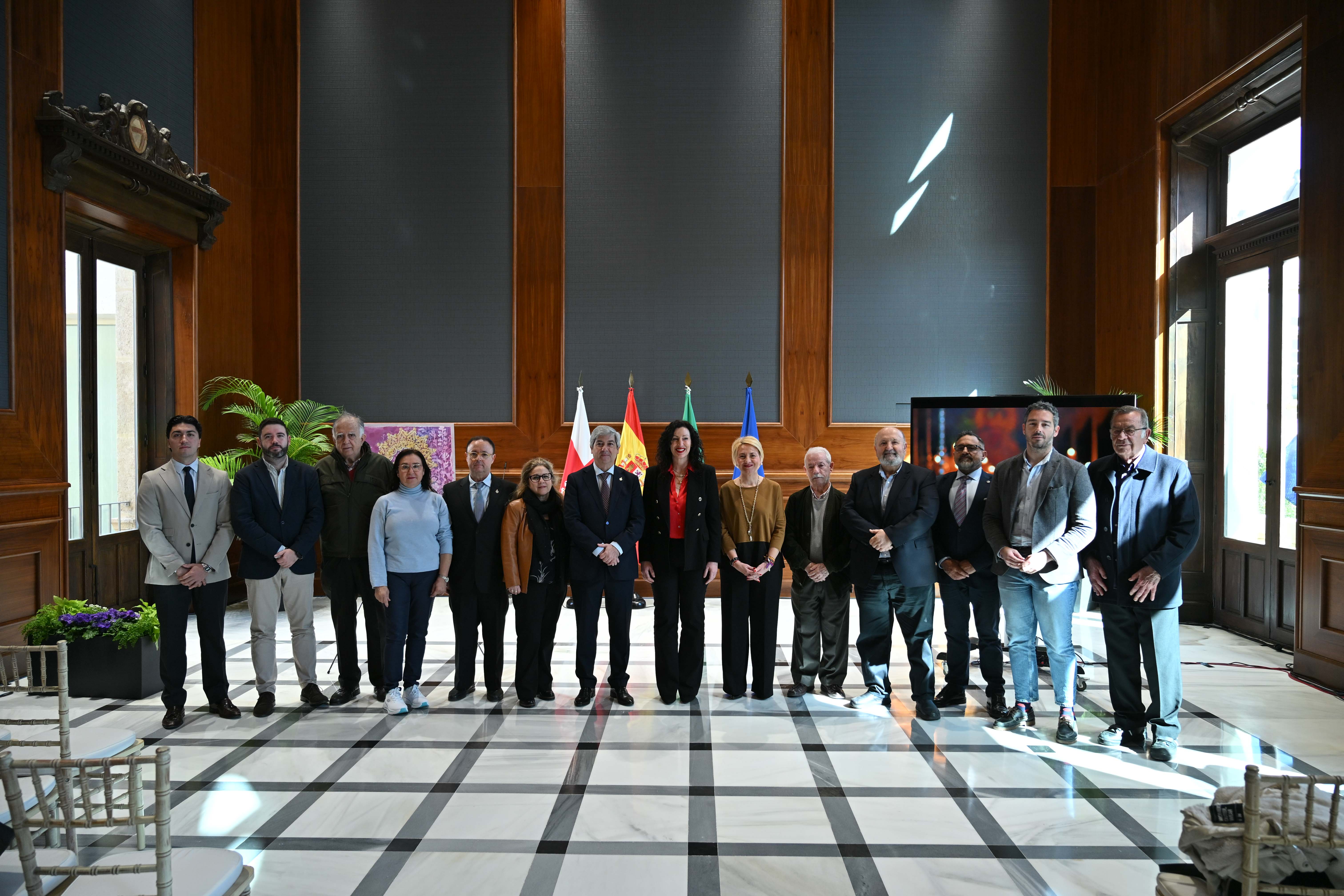 Almería presenta su Semana Santa: la Carrera Oficial vuelve al Paseo Almería presenta su Semana Santa: la Carrera Oficial vuelve al Paseo