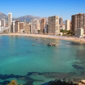 Benidorm mantiene una alta ocupación hotelera en marzo gracias al turismo británico e irlandés