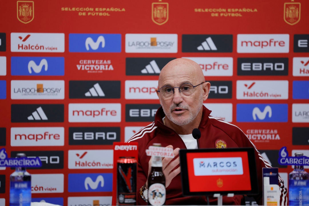 De la Fuente: "Era el momento de tener a estos cuatro grandes porteros" De la Fuente: "Era el momento de tener a estos cuatro grandes porteros"