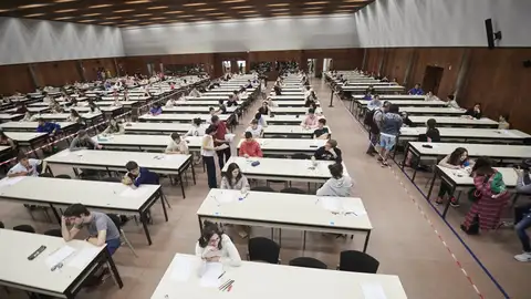 Foto de archivo de las pruebas de acceso a la universidad en Navarra Foto de archivo de las pruebas de acceso a la universidad en Navarra
