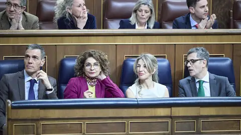 Imagen de archivo de Pedro Sánchez, María Jesús Montero, Yolanda Díaz y Félix Bolaños en el Congreso de los Diputados Imagen de archivo de Pedro Sánchez, María Jesús Montero, Yolanda Díaz y Félix Bolaños en el Congreso de los Diputados