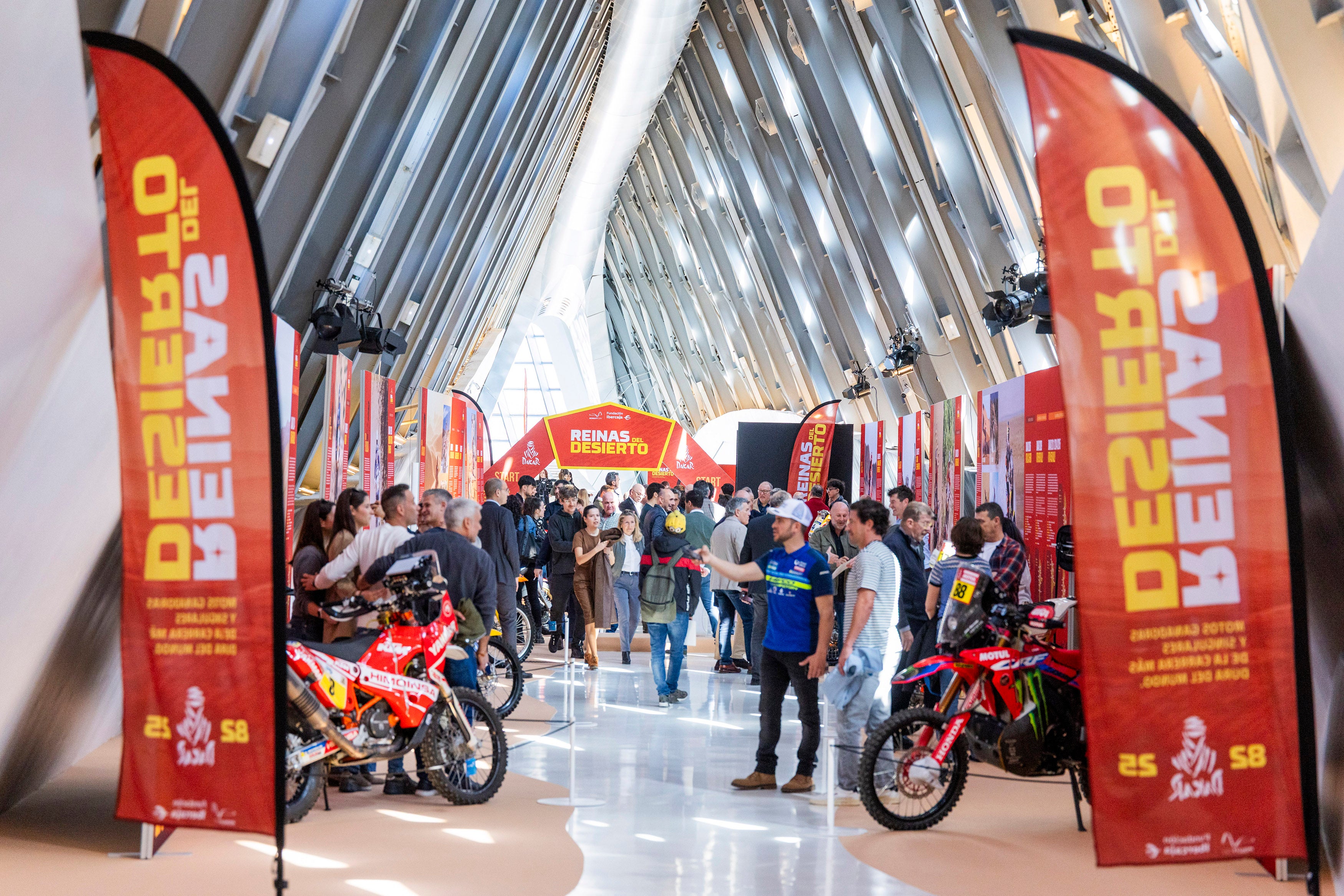 'Reinas del desierto' reúne en Mobility City la mayor colección de motos del Dakar vista en España 'Reinas del desierto' reúne en Mobility City la mayor colección de motos del Dakar vista en España