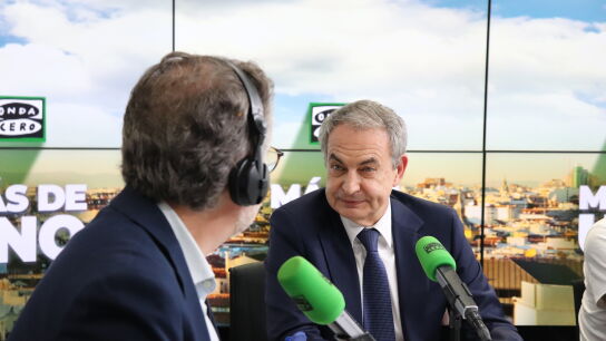 Jos&eacute; Luis Rodr&iacute;guez Zapatero responde a las preguntas de Carlos Alsina en M&aacute;s de uno/ Samuel Portillo