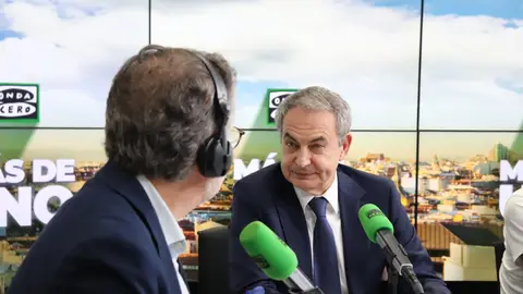 José Luis Rodríguez Zapatero responde a las preguntas de Carlos Alsina en Más de uno José Luis Rodríguez Zapatero responde a las preguntas de Carlos Alsina en Más de uno/ Samuel Portillo