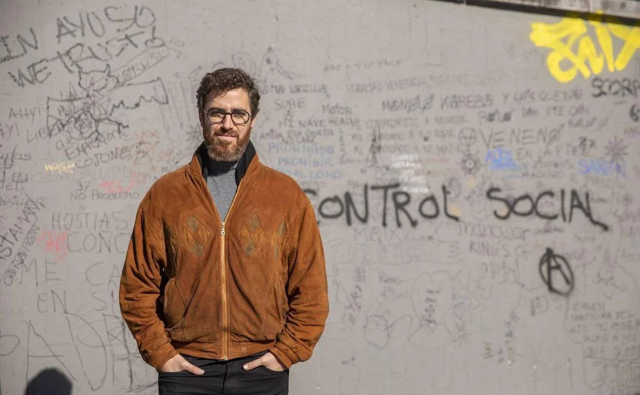 José Bautista: “Detrás de cada menor que llega hay una historia de falta de oportunidades, corrupción o conflictos armados en sus países de origen" José Bautista: “Detrás de cada menor que llega hay una historia de falta de oportunidades, corrupción o conflictos armados en sus países de origen"