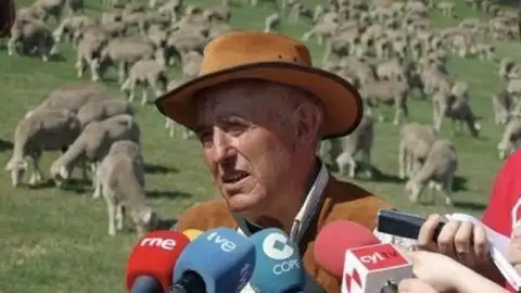 Fallece en Torremejía Primitivo Rodríguez, uno de los últimos pastores trashumantes de Extremadura Fallece en Torremejía Primitivo Rodríguez, uno de los últimos pastores trashumantes de Extremadura