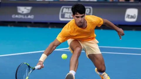 Alcaraz cae en Miami y Landaluce avanza a octavos Alcaraz cae en Miami y Landaluce avanza a octavos