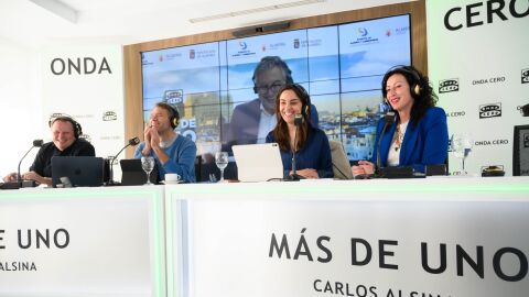 María del Mar Vázquez, alcaldesa de Almería durante el programa especial de Más de uno desde el Puerto de Almería