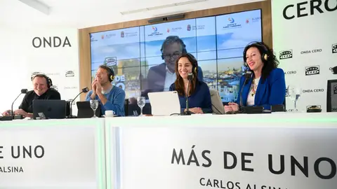 María del Mar Vázquez, alcaldesa de Almería durante el programa especial de Más de uno desde el Puerto de Almería María del Mar Vázquez, alcaldesa de Almería durante el programa especial de Más de uno desde el Puerto de Almería