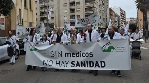 La huelga de médicos deja más de 159.000 consultas anuladas en Extremadura en diciembre, febrero y marzo La huelga de médicos deja más de 159.000 consultas anuladas en Extremadura en diciembre, febrero y marzo