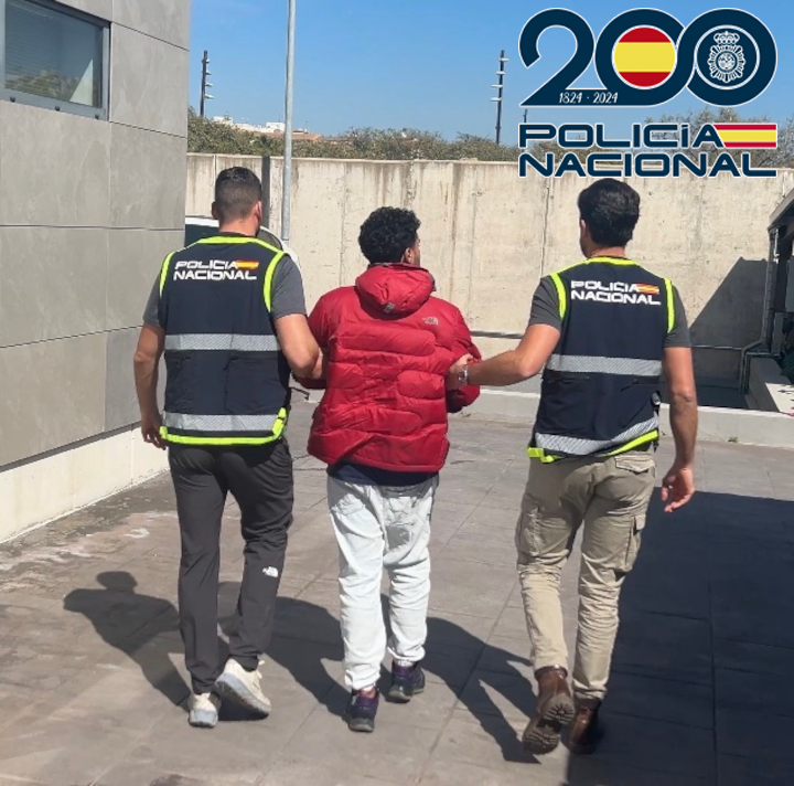 Detenido en Castellón de la Plana un fugitivo internacional condenado a 17 años por homicidio en Colombia Detenido en Castellón de la Plana un fugitivo internacional condenado a 17 años por homicidio en Colombia
