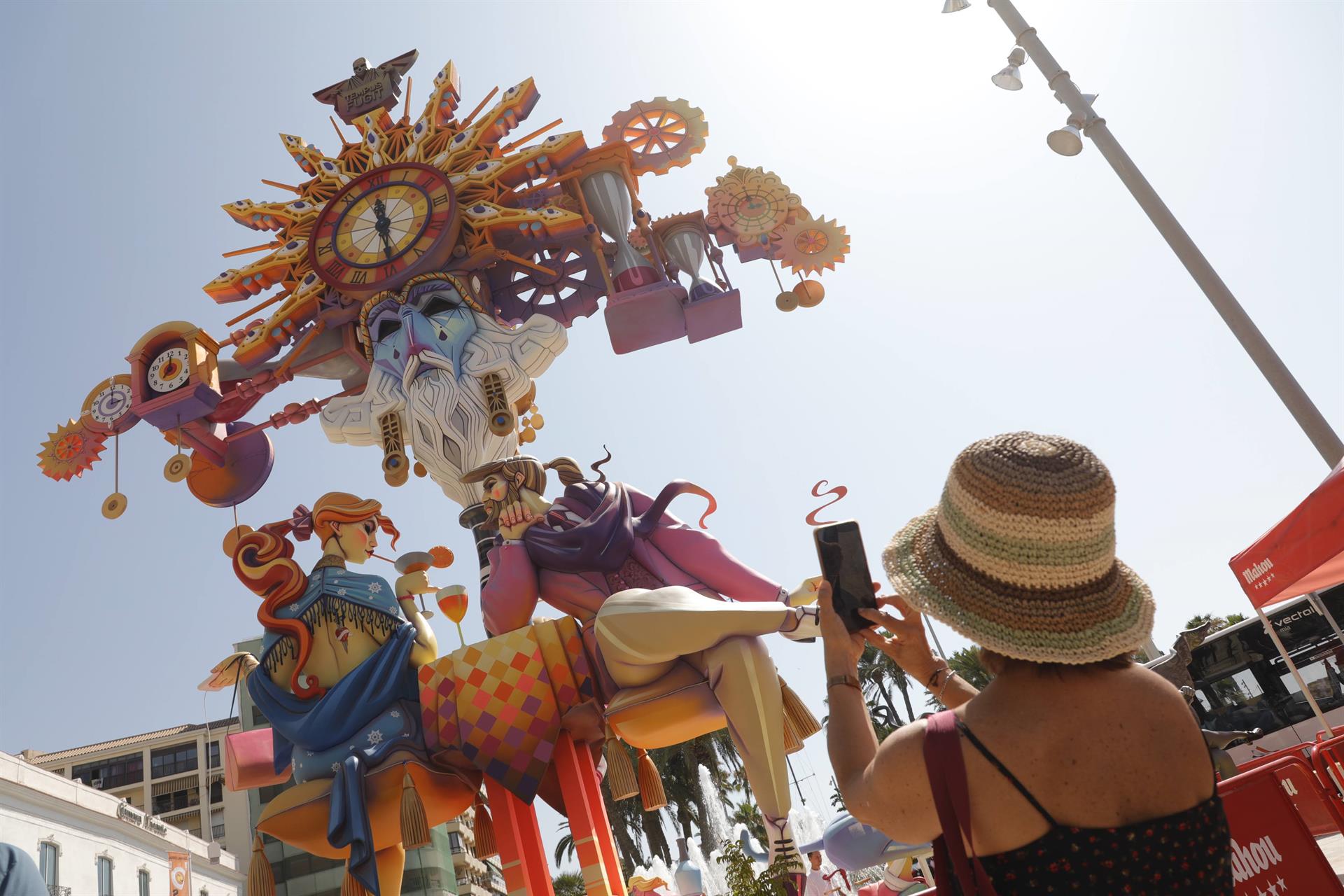 Cutanda resta importancia a la no declaración de festivo autonómico el 24 de junio de 2027 Cutanda resta importancia a la no declaración de festivo autonómico el 24 de junio de 2027