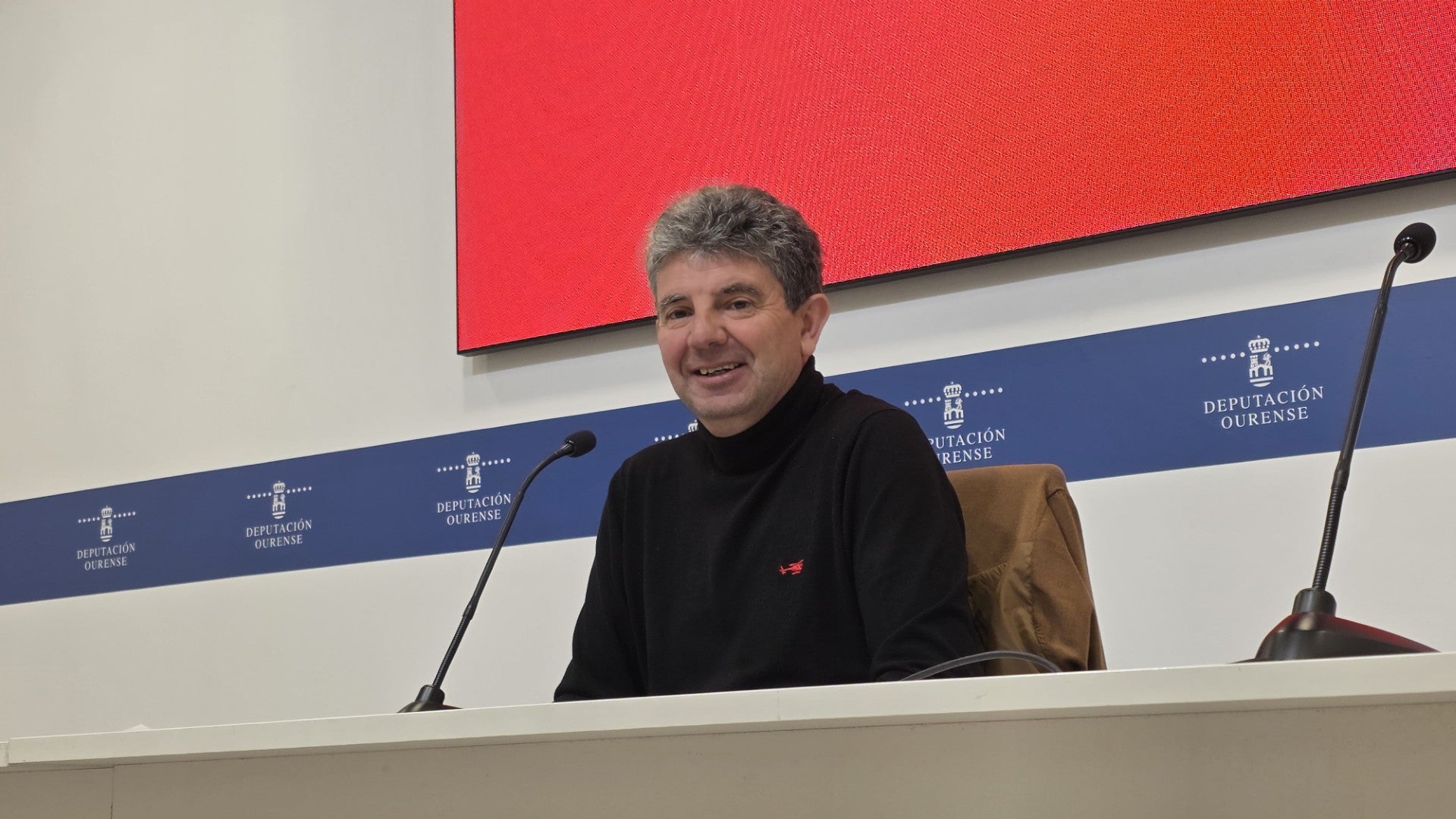 O PSOE ourensán celebra a recuperación da frecuencia matinal do AVE en A Gudiña O PSOE ourensán celebra a recuperación da frecuencia matinal do AVE en A Gudiña
