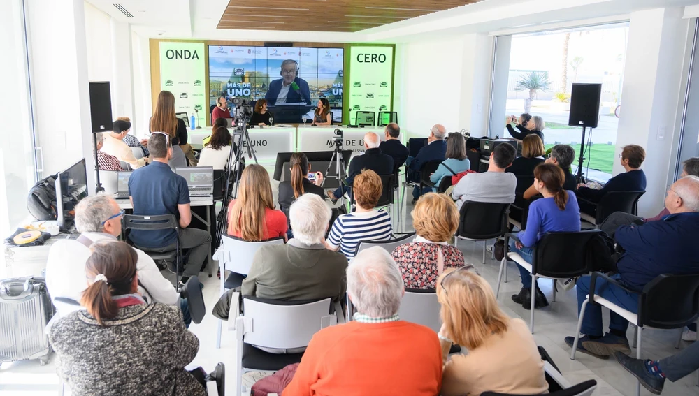 Programa especial de Más de uno desde el Puerto de Almería Programa especial de Más de uno desde el Puerto de Almería