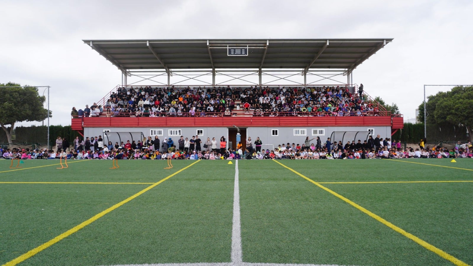 Rafal celebra el Día del Deporte con juegos tradicionales compartiendo generaciones entre jóvenes y adultos Rafal celebra el Día del Deporte con juegos tradicionales compartiendo generaciones entre jóvenes y adultos